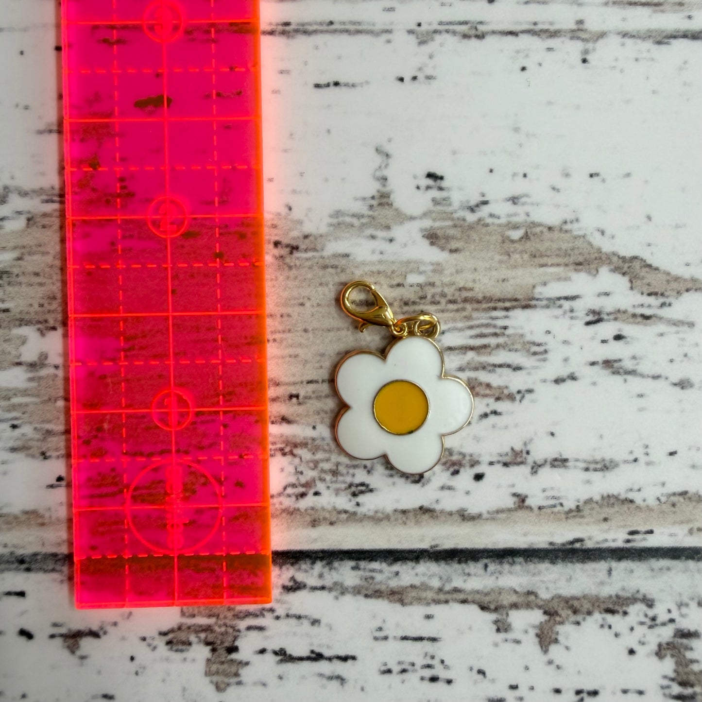 White Flower Zipper Charm