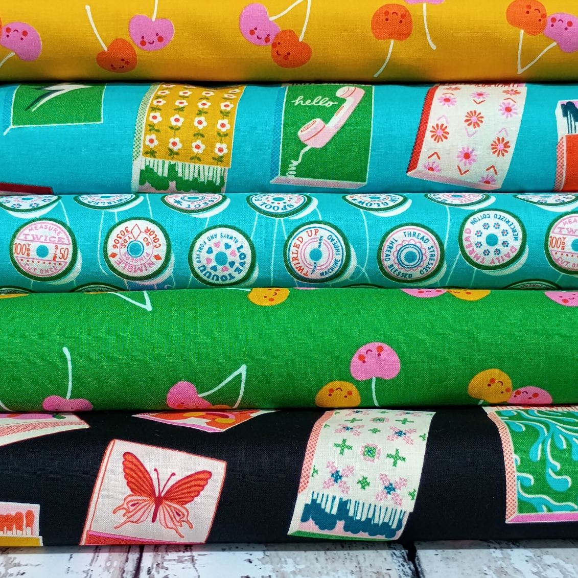 Ruby Star Society - Spools in Turquoise - Trinketry