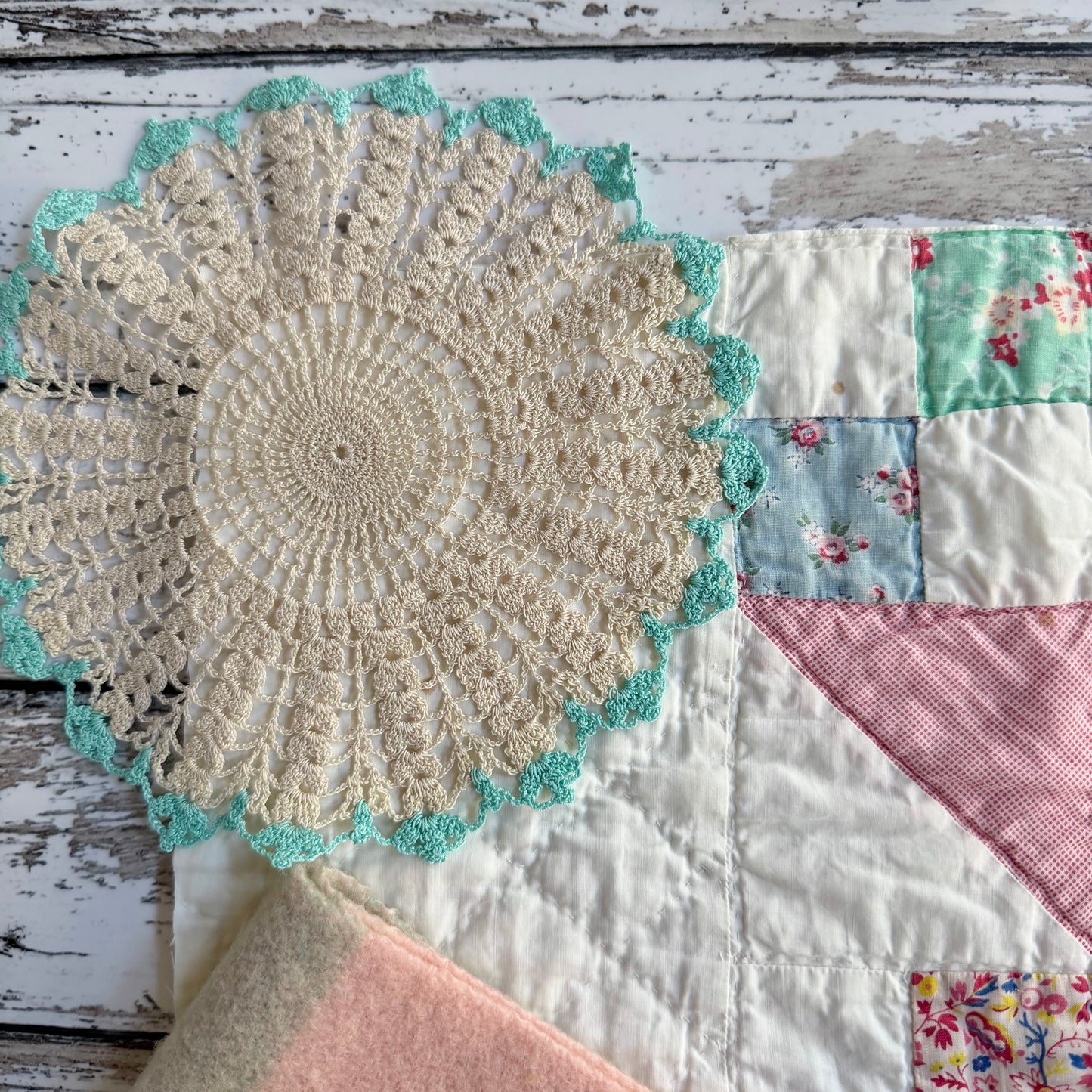 Vintage Quilt Needlebook Kit (2)