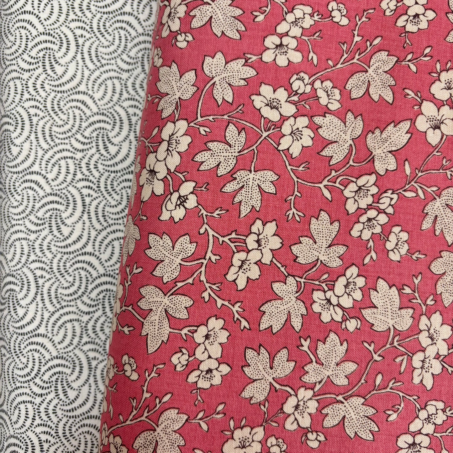 French General - Rouenneries Trois Faded Red