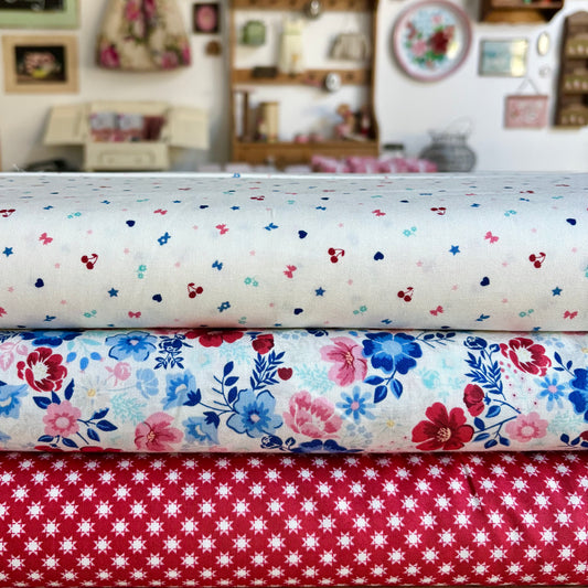 Star Spangled Beauty by Maywood Studios - Teeny Tinys on Soft White
