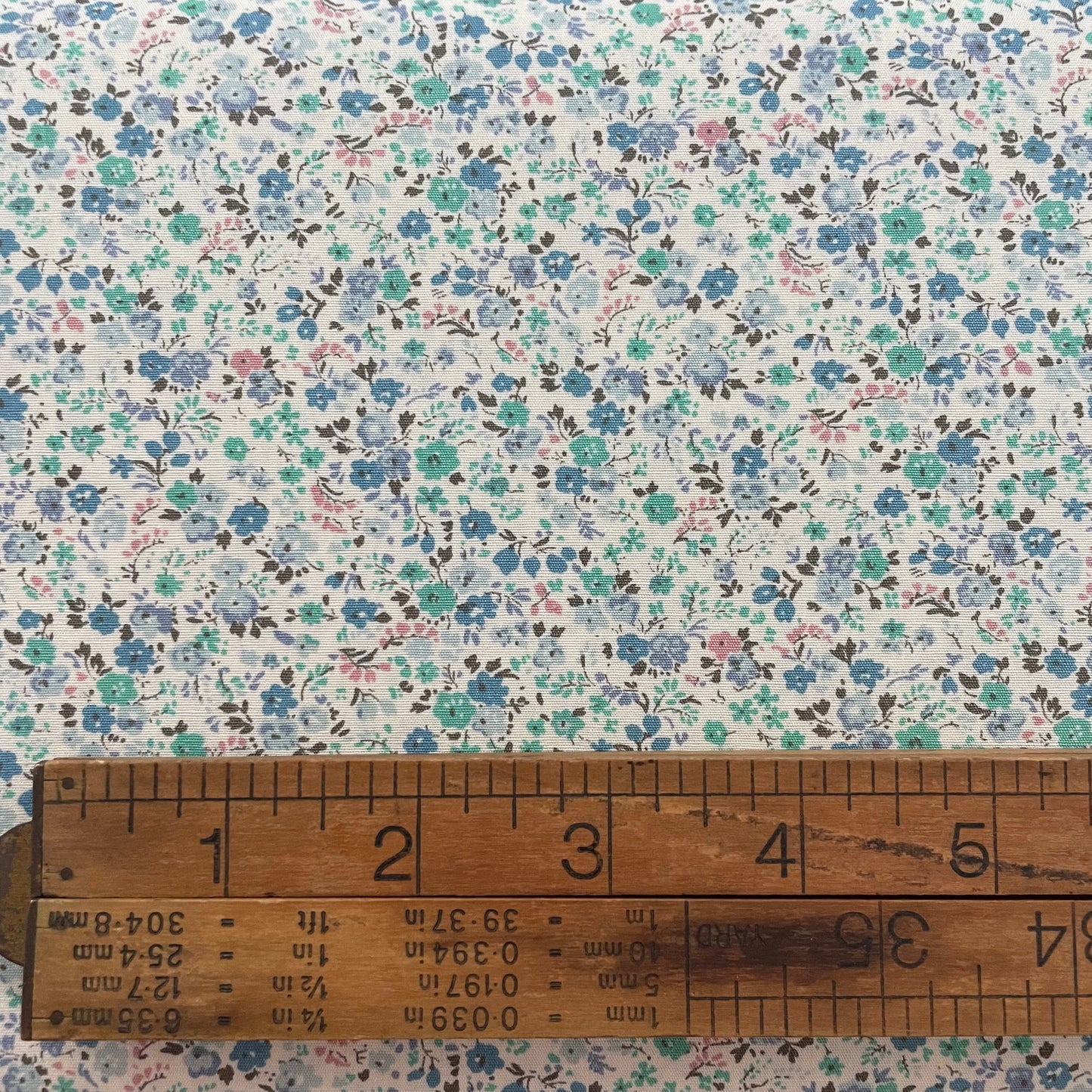 Sevenberry Blue / Aqua Tiny Ditsy