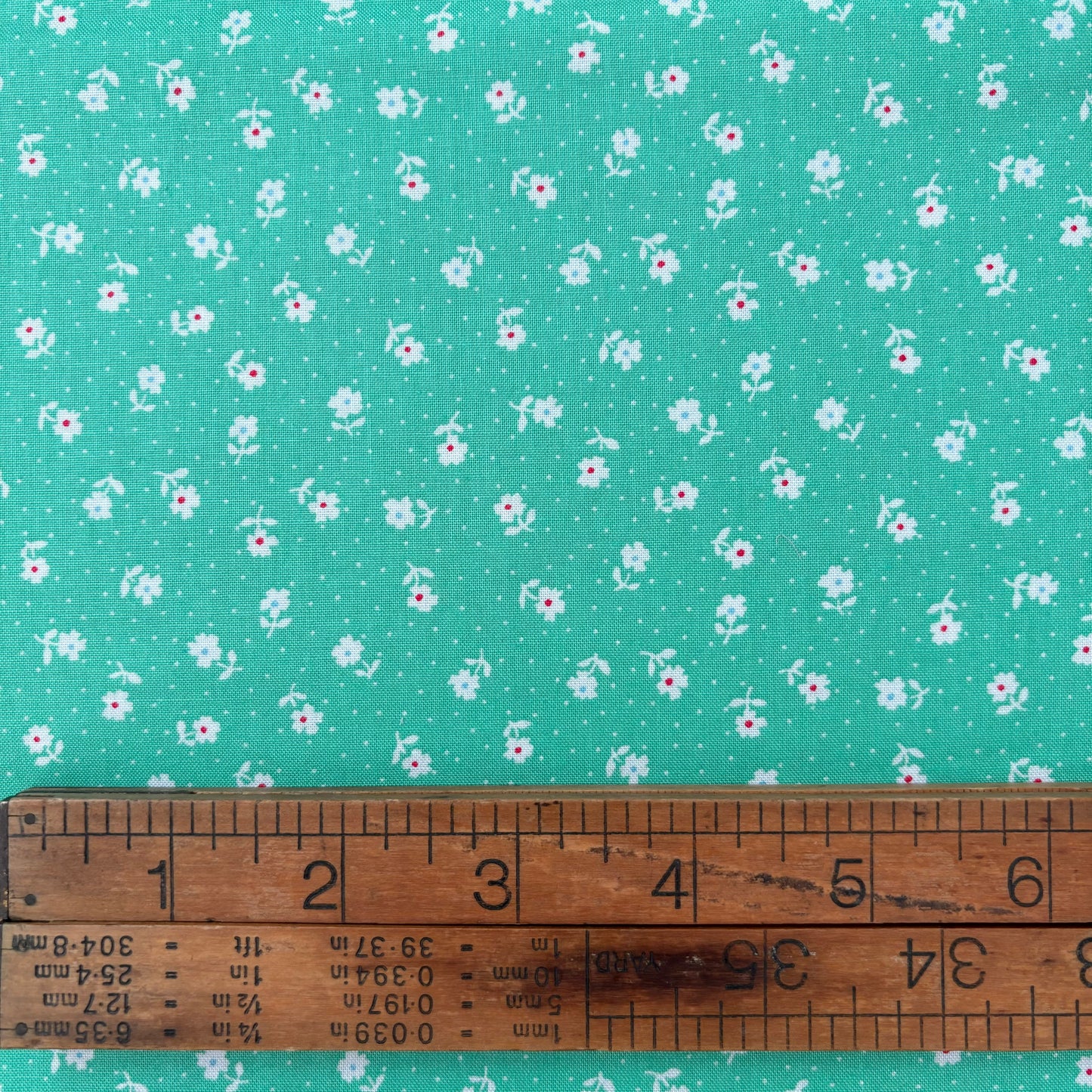 Yuwa Tiny Floral - Green - by Atsuko Matsuyama