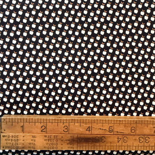 Catnap - Apples in Black - Ruby Star Society