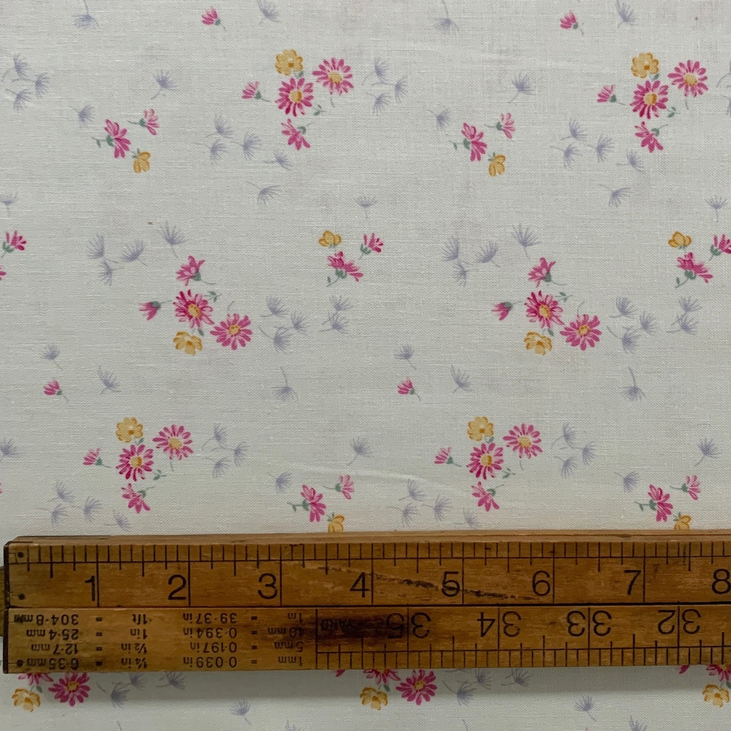 Avalon - Low Volume Tossed Floral