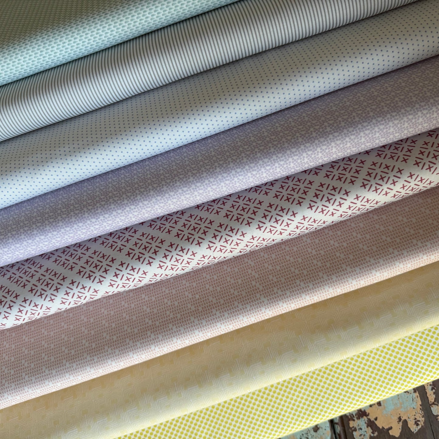 Snowgoose in Lavender - Gathered Bonbons - Moda