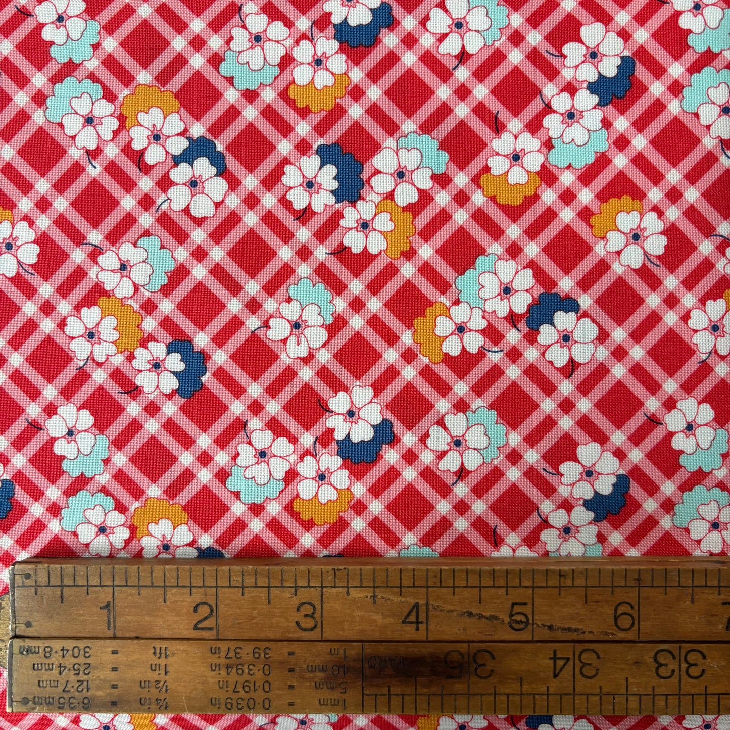 30’s Playtime Red Floral Check