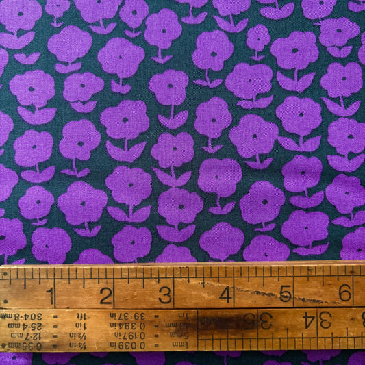 Ruby and Bee Blenders - Puffy Daisy in Salvia