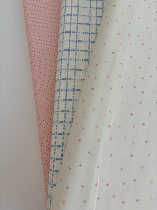 Les Petit Stipples Rose