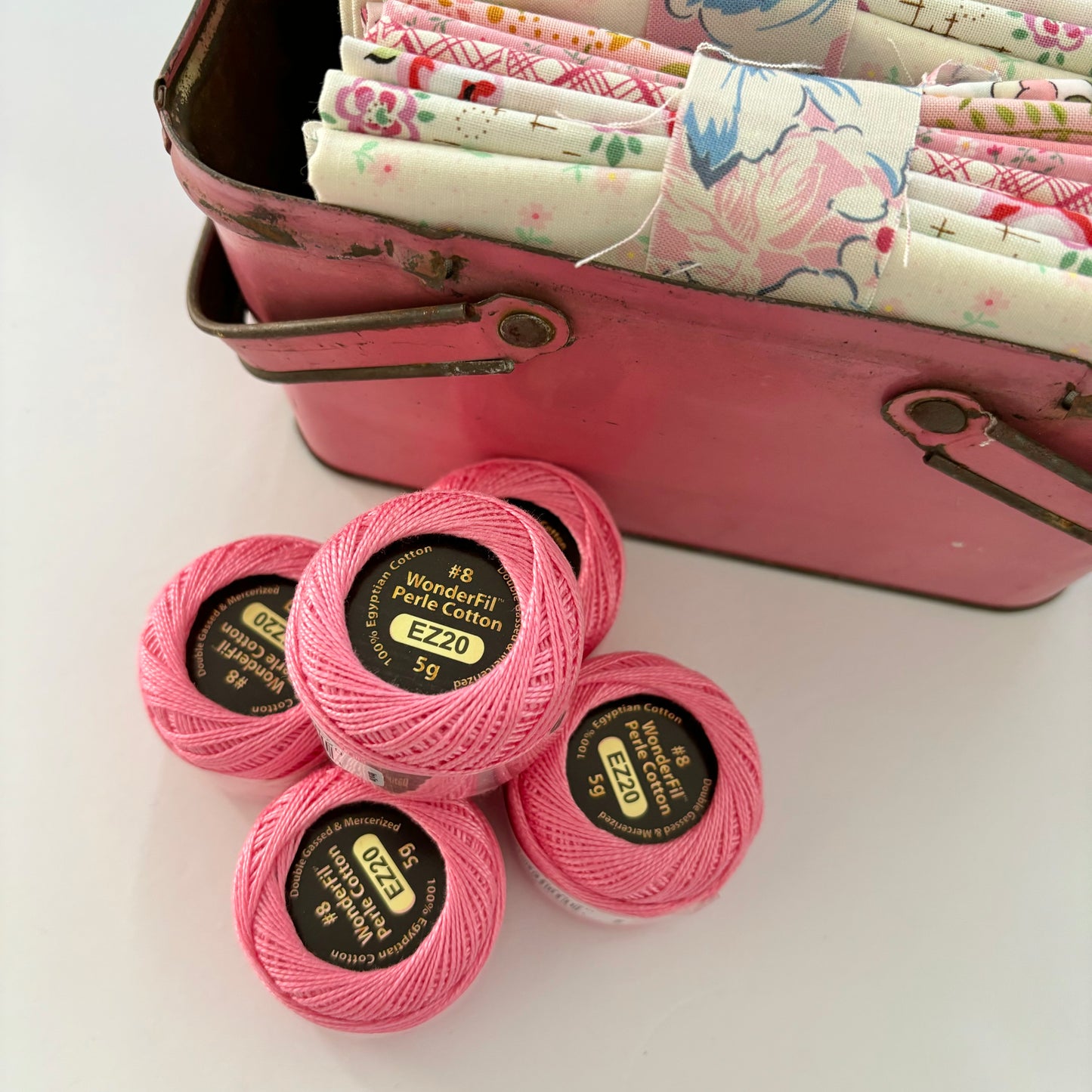 Wonderfil Perle 8 Thread - Flamingo EZ20