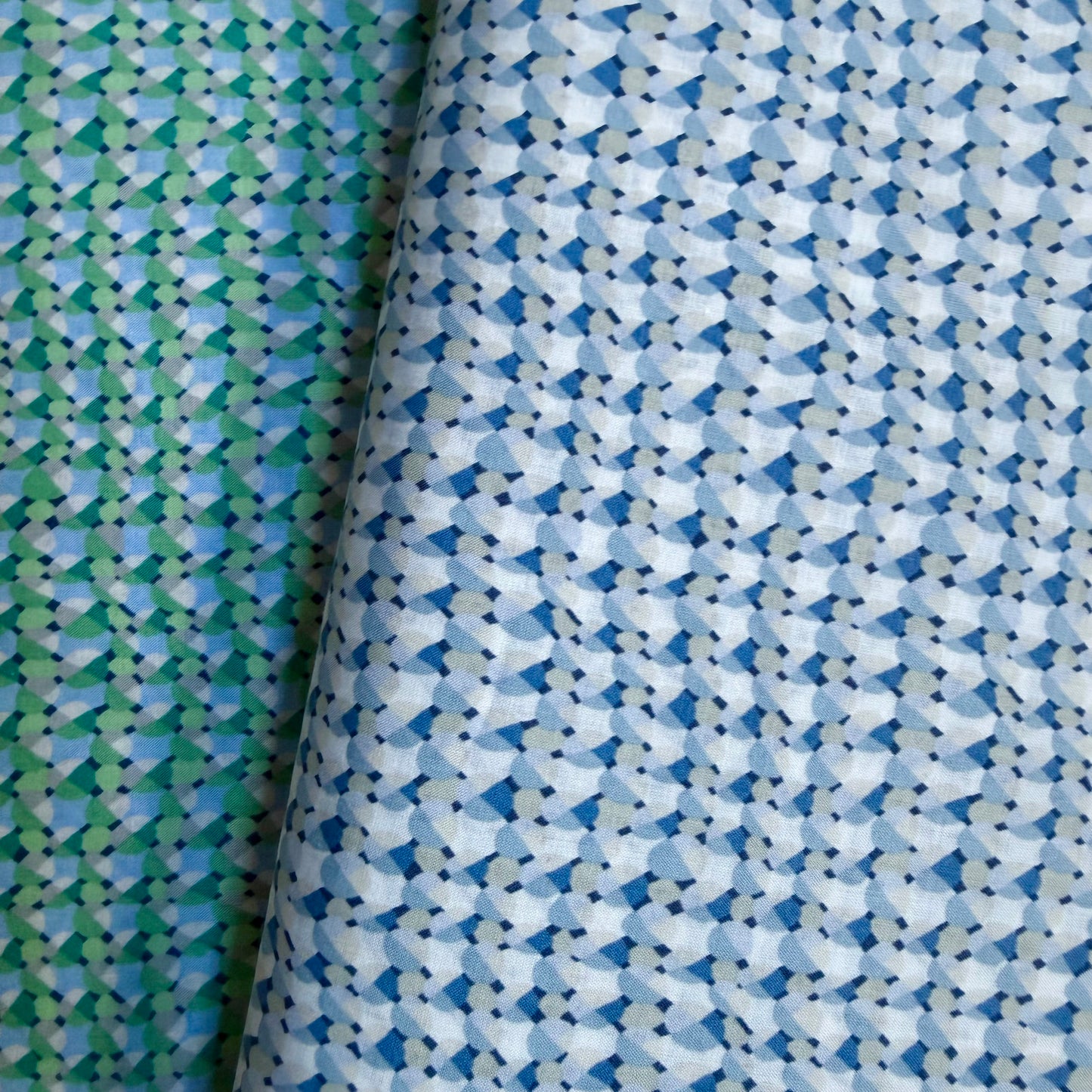 Blue Geometric - Japanese Lawn