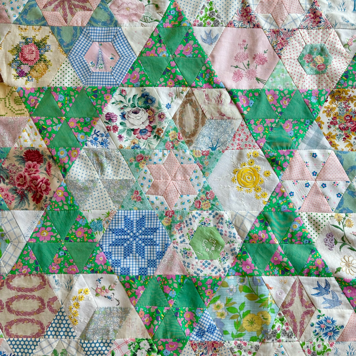 Inaugural Newcastle Quilt Retreat with Bec (3-7 November 2025)