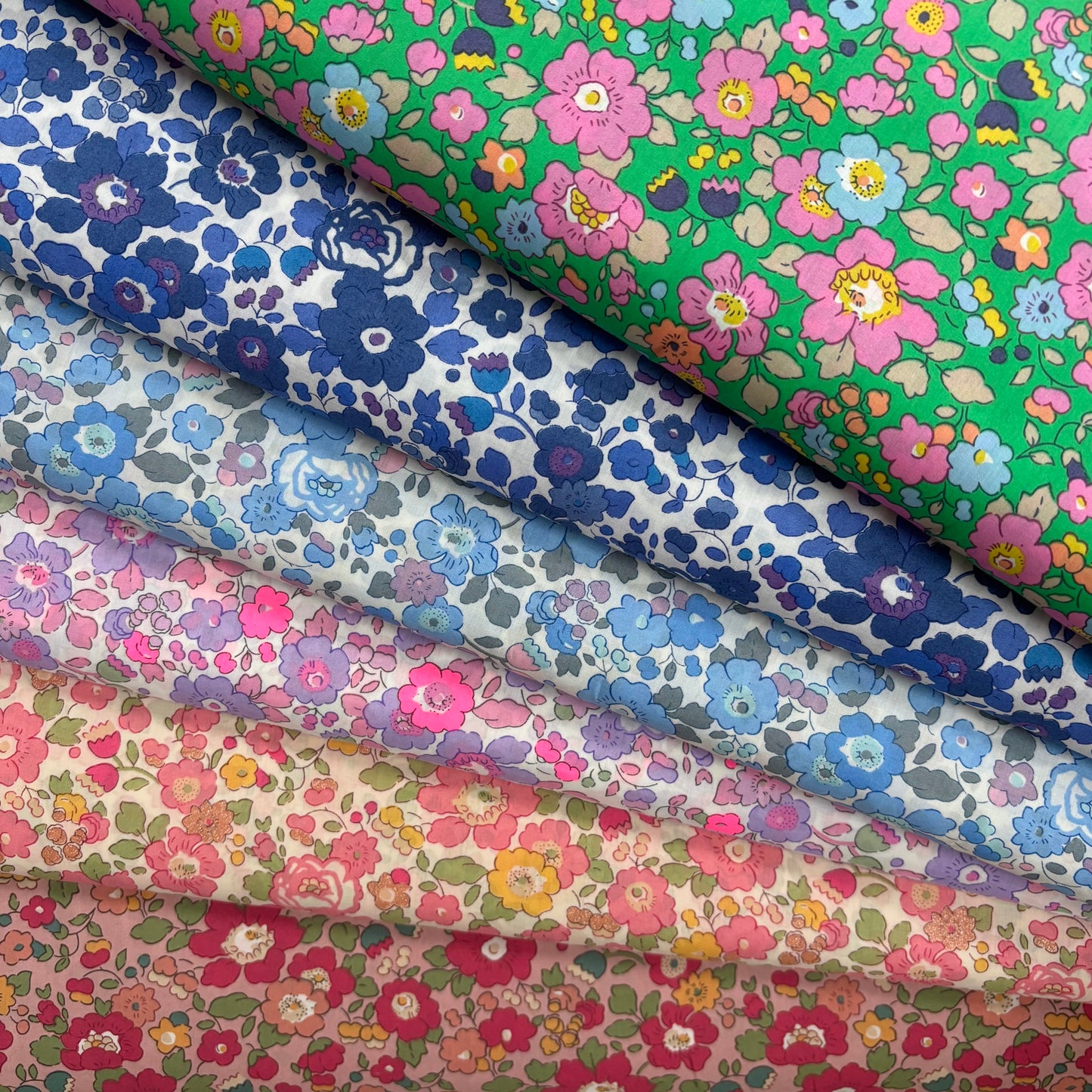 Betsy Meadow B (Green) Liberty Tana Lawn