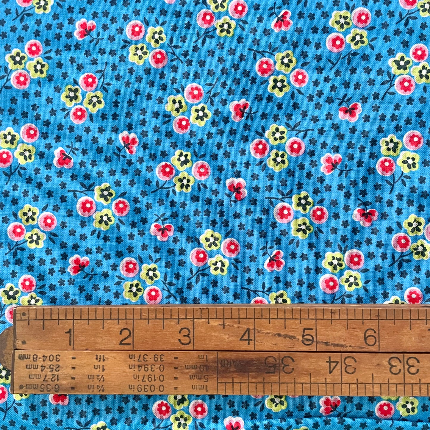 Pop Posey in Blue - Five and Ten (Denyse Schmidt)