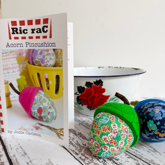 Acorn Pincushion by Ric Rac