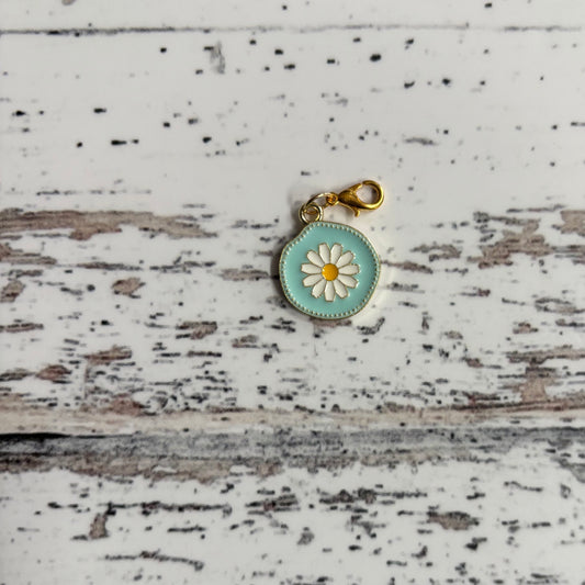 White and Blue Daisy Zipper Charm