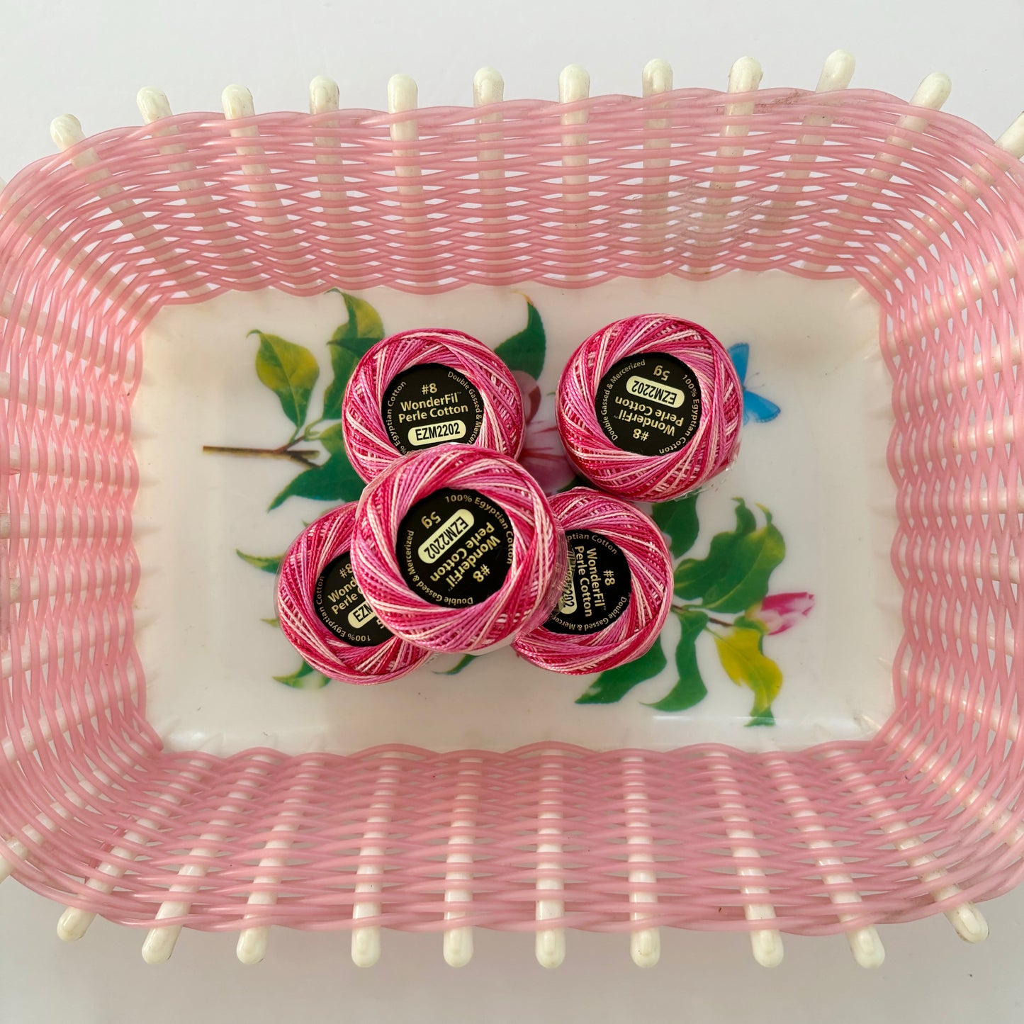 Wonderfil Variegated Perle 8 Thread - Cosmos EZM2202