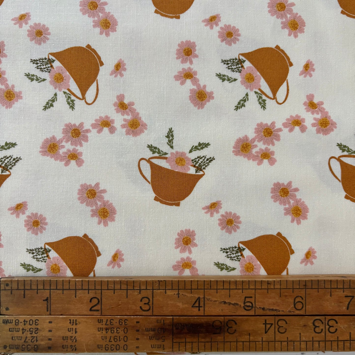 Daisy Tea in Porcelain from Frivolity by Moda