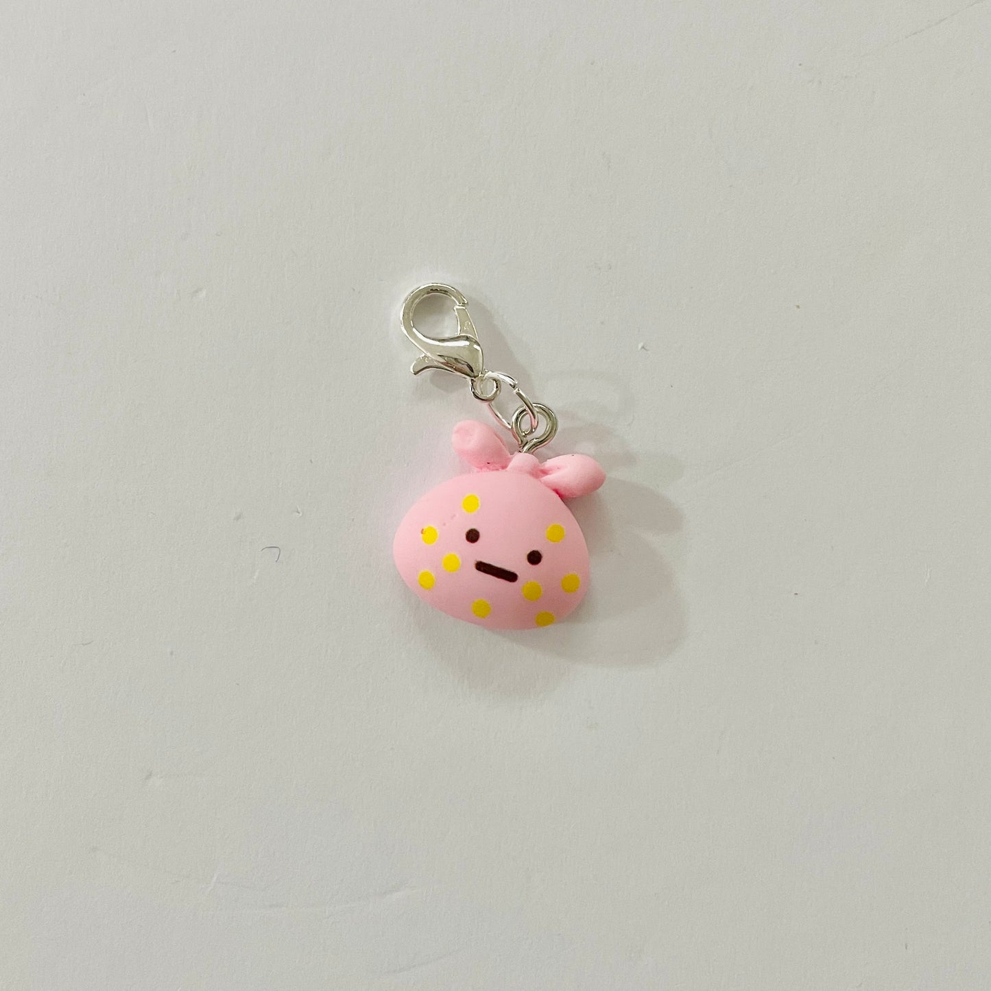 Pinku Zipper Charm