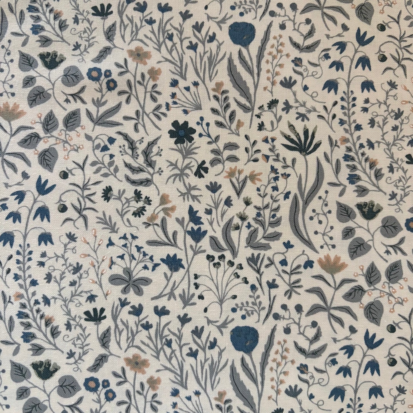 Rainier - Mountain Meadow Small Floral in Eggshell Pewter - Moda