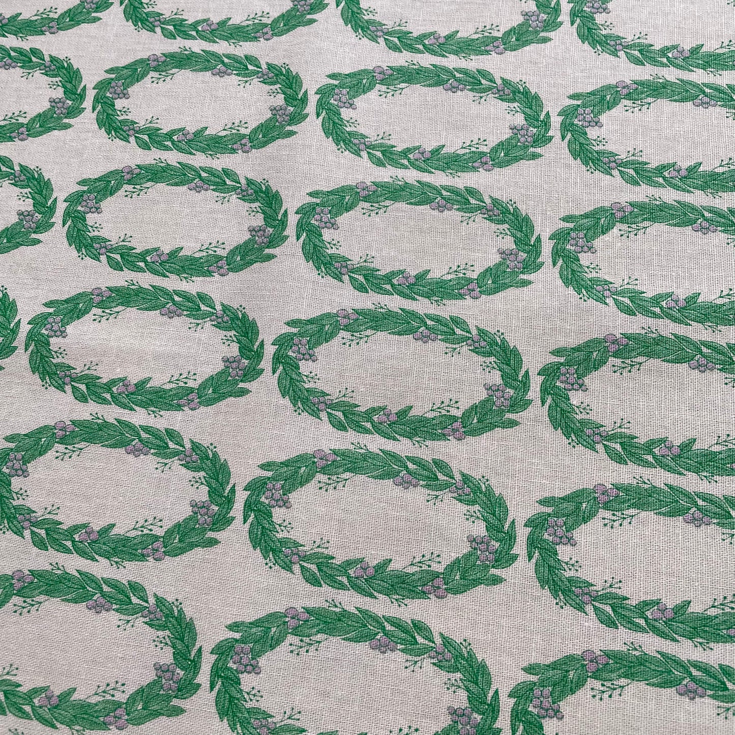 Wreath - Green by Alice Makabe
