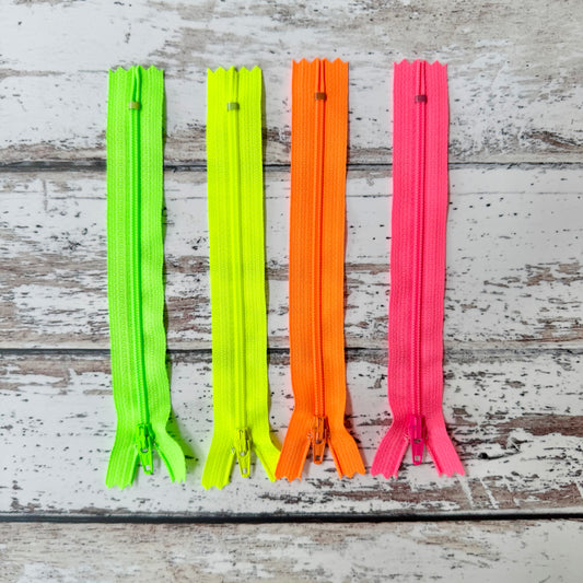 Neon Zipper - Pink - 6” YKK