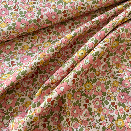 Betsy Field A - Liberty Augusta Linen