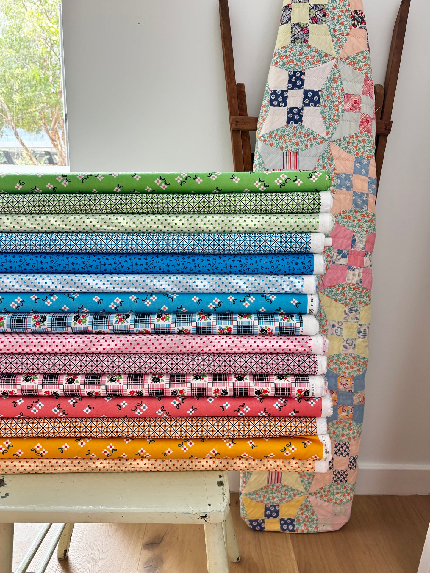 Pretty Things - Baxter, Lawn