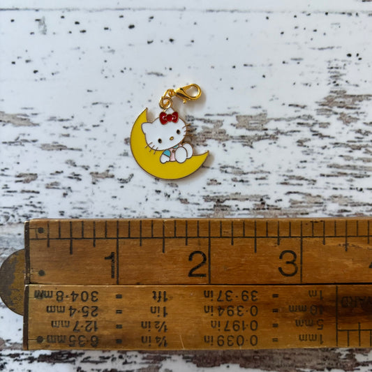 Hello Kitty and Moon Zipper Charm