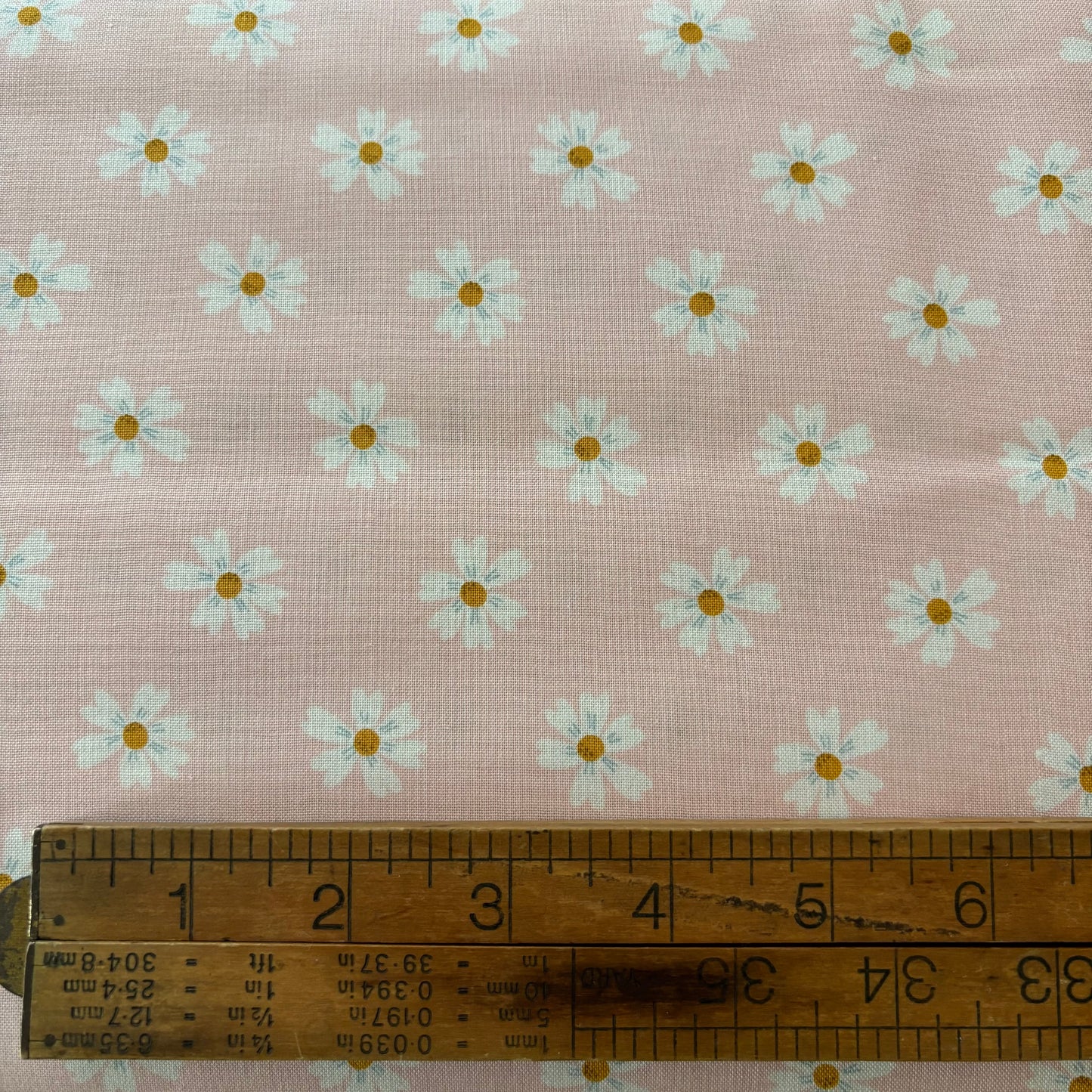 Daisy Days in Ballet Pink - Bloom and Sew - Riley Blake