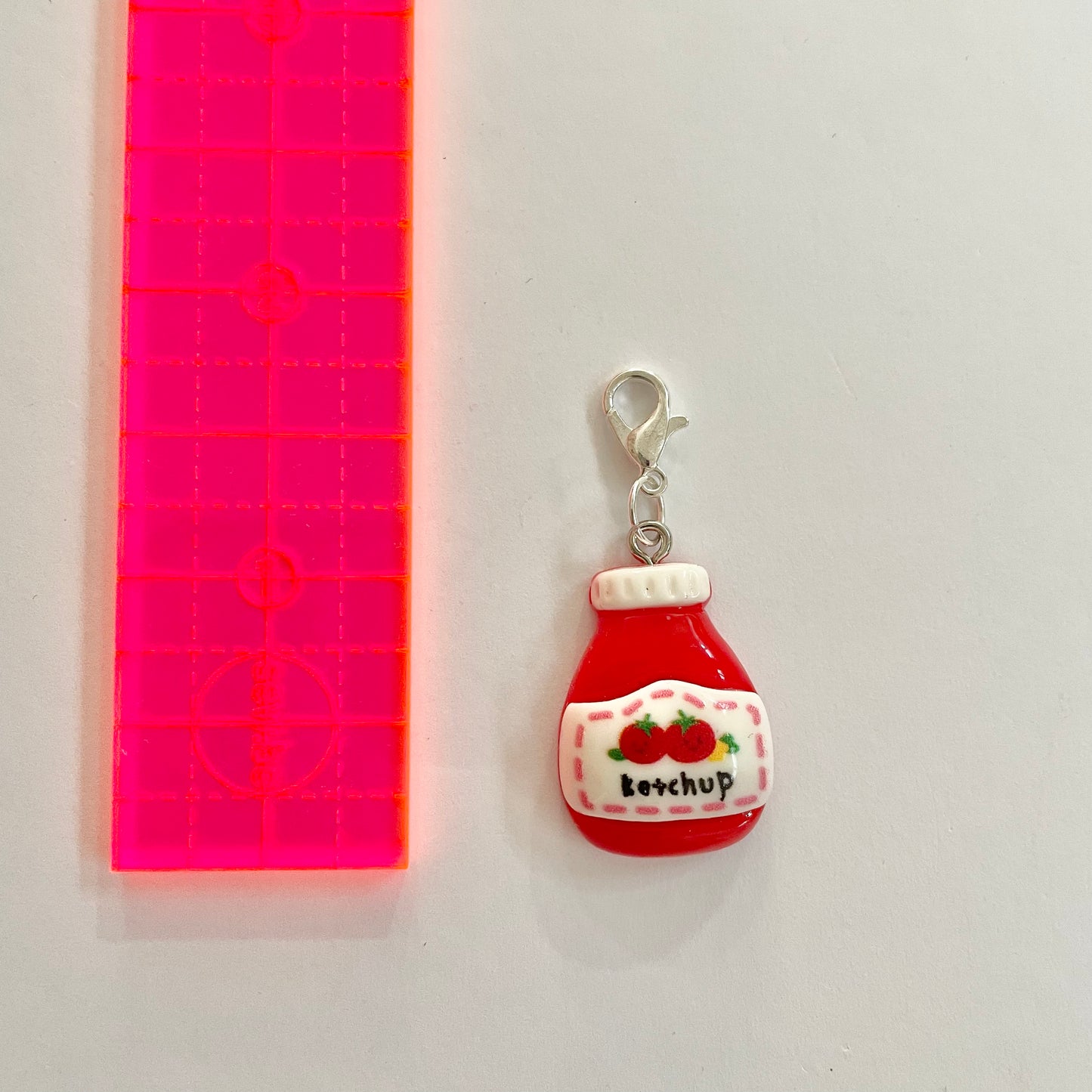 Ketchup Zipper Charm