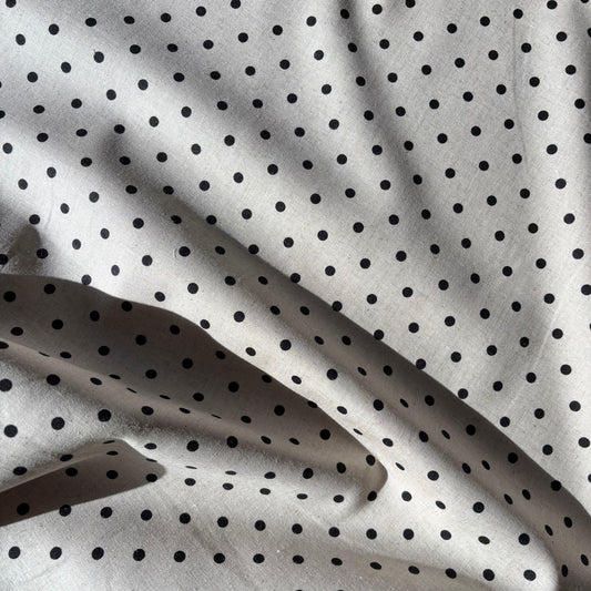 Cotton / Linen Black Spot on Natural