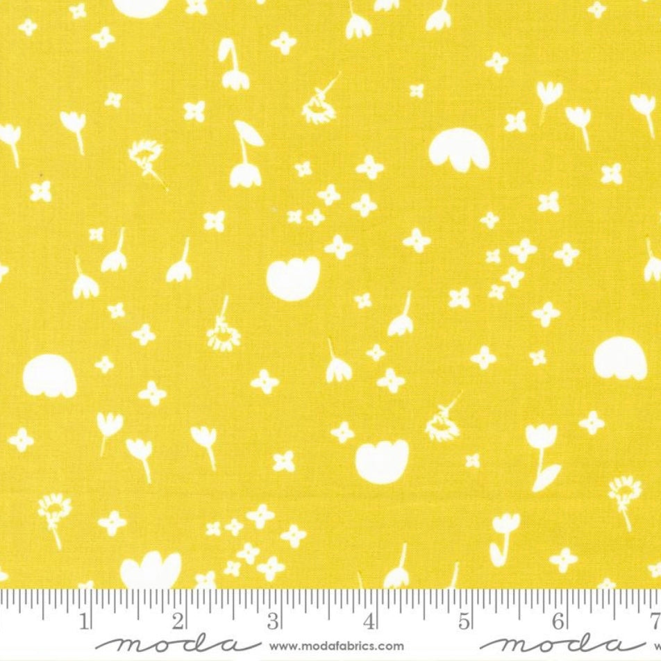 Moda - Marigold Drift Buttercup