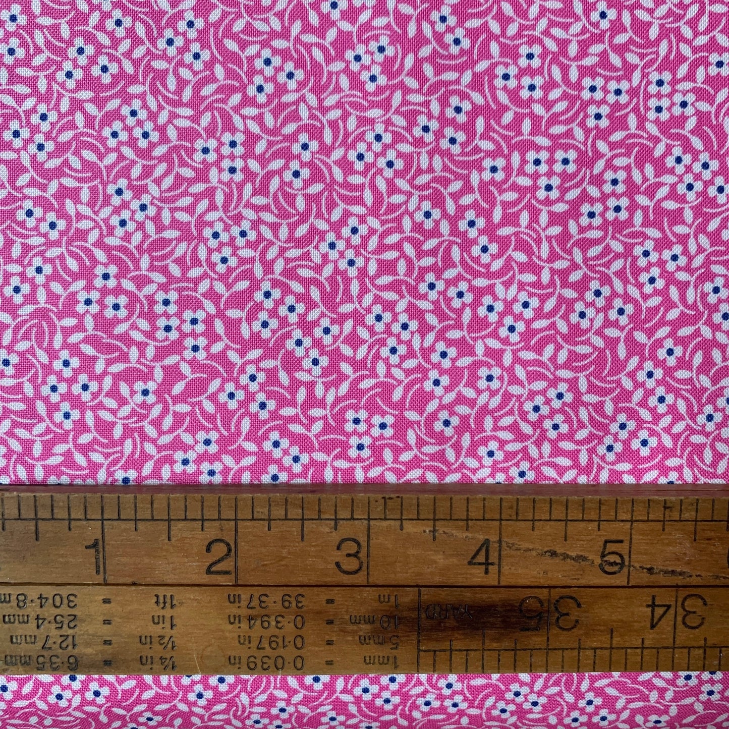 Cali Co Carnation - (M2919343)