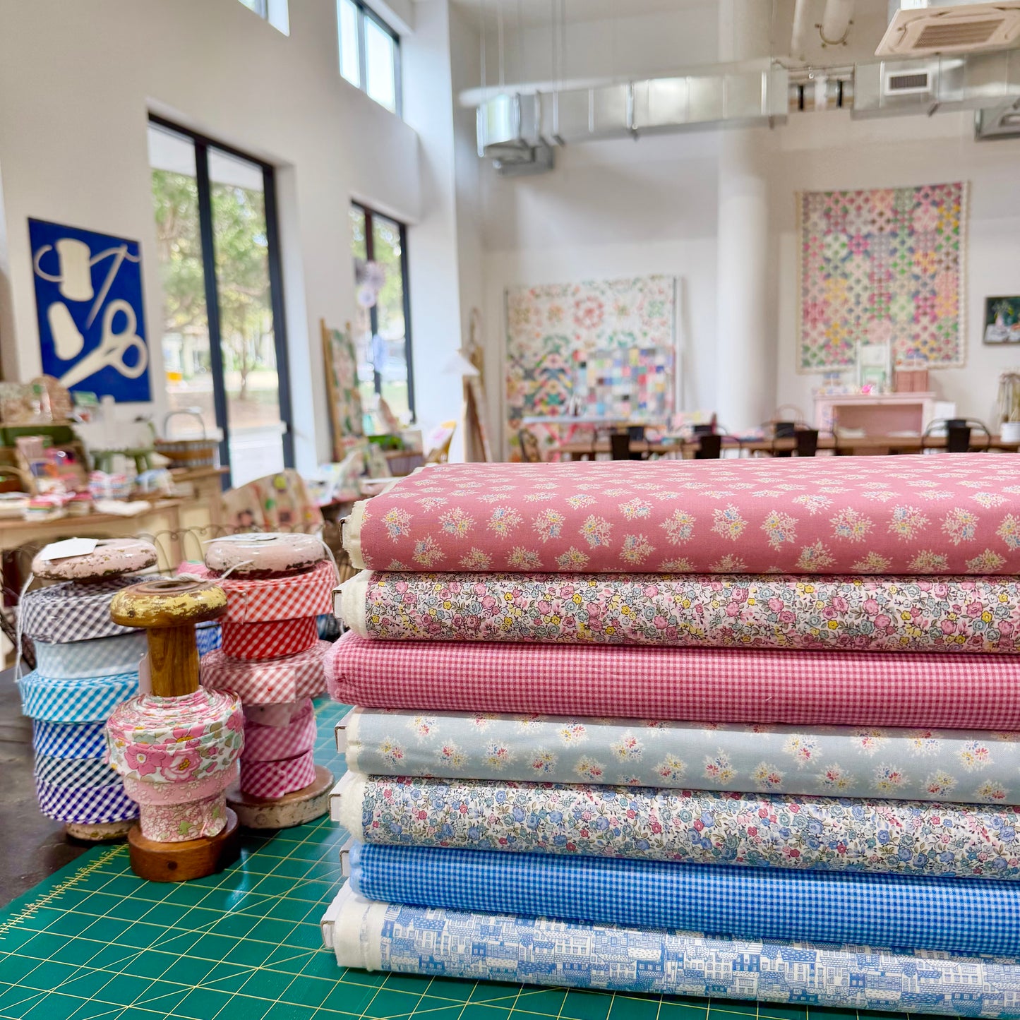 Petit Fleur Blue Gingham - by Makower Uk for Andover