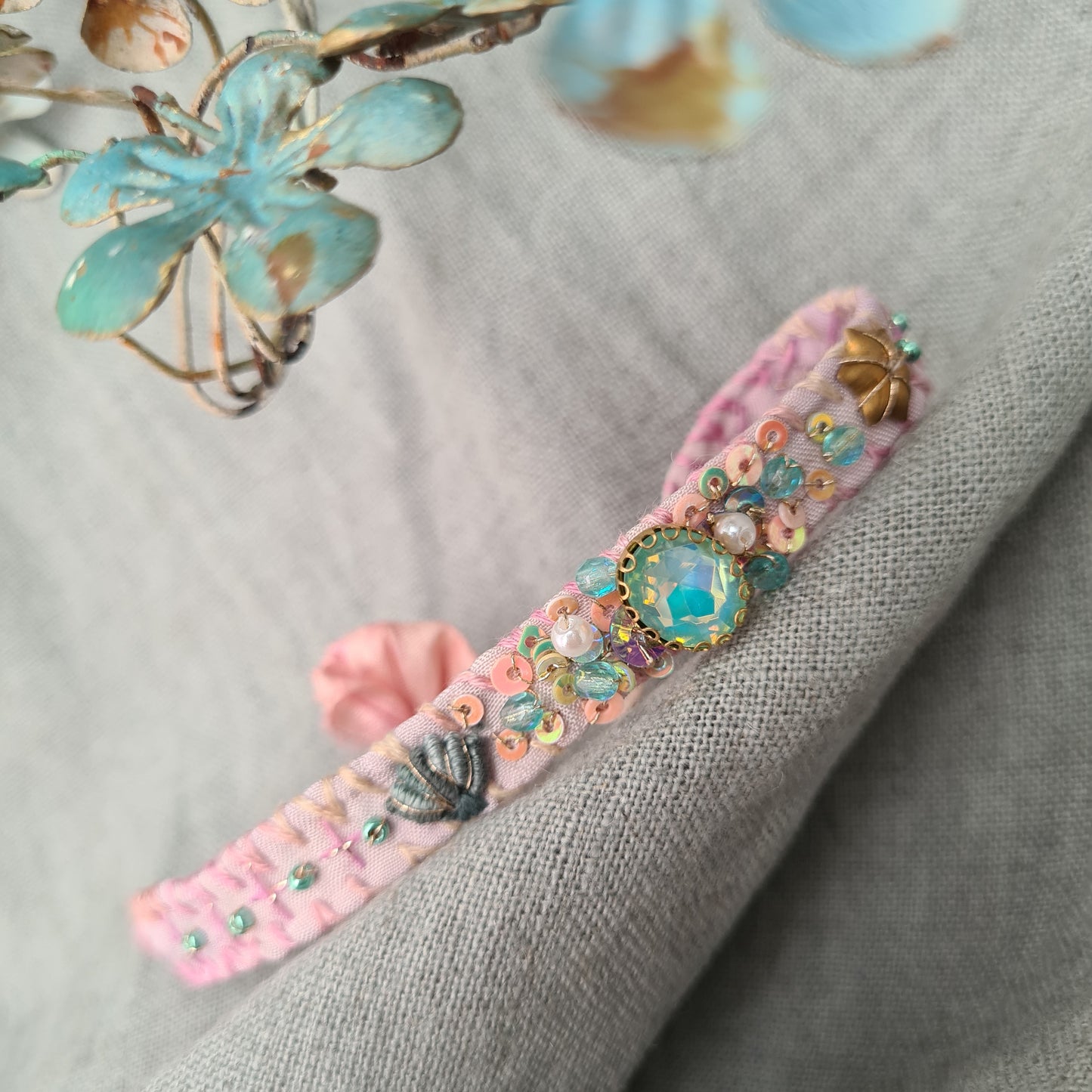 Bracelet Workshop with Anna Bastiaan from Lalouandboo - Saturday October 25th 2025