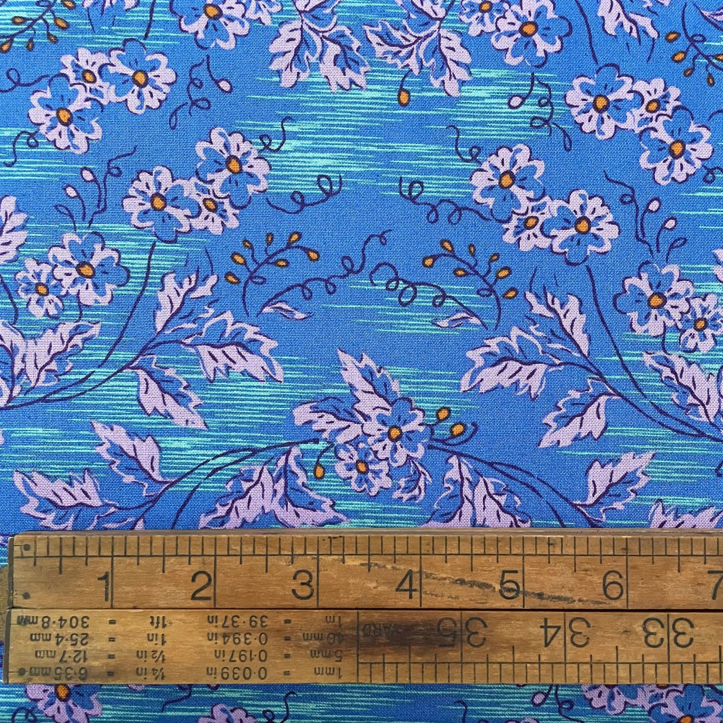 Swatch Book Graceful Iris