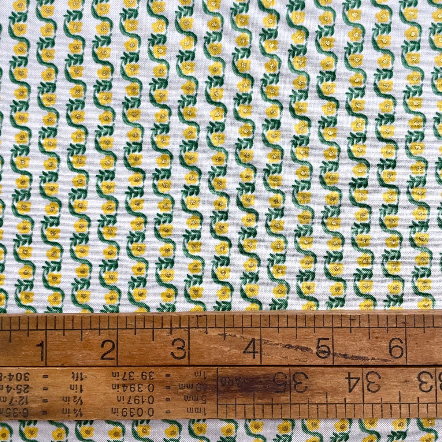 Rifle Paper Co - Bramble - Messina Stripe Yellow Metallic