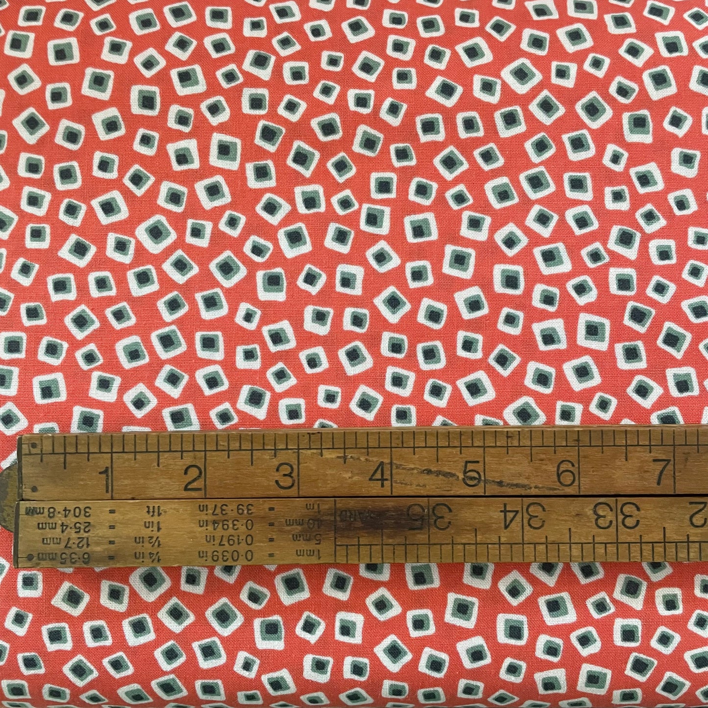 Poppies - Squares in Melon