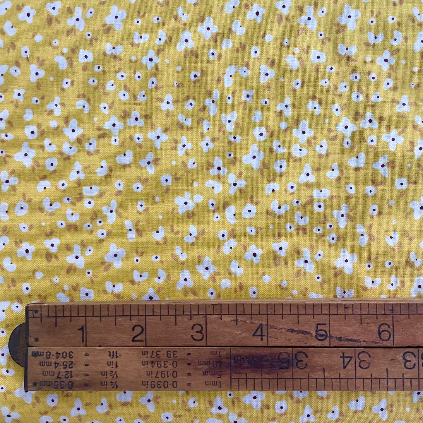 Sweet Abigail - Small and Simple Things - Yellow