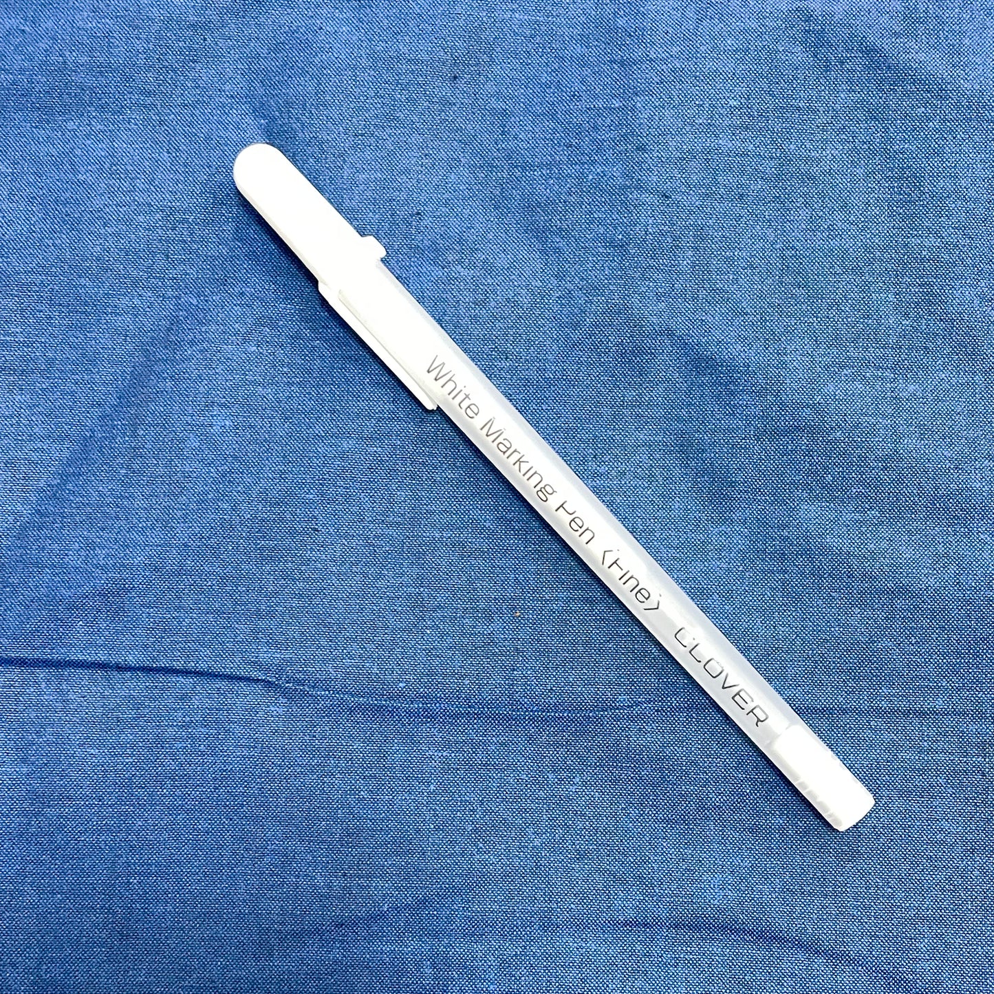 Clover White Marking Pen - Fine