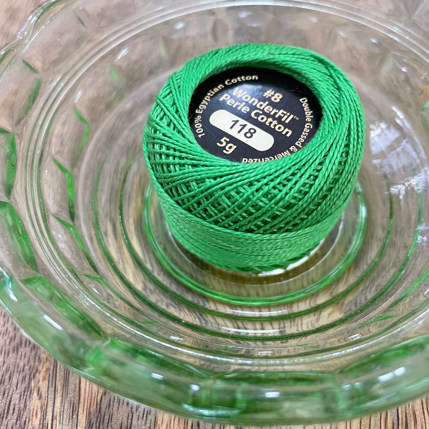 Wonderfil Perle 8 Thread - New Spring 118