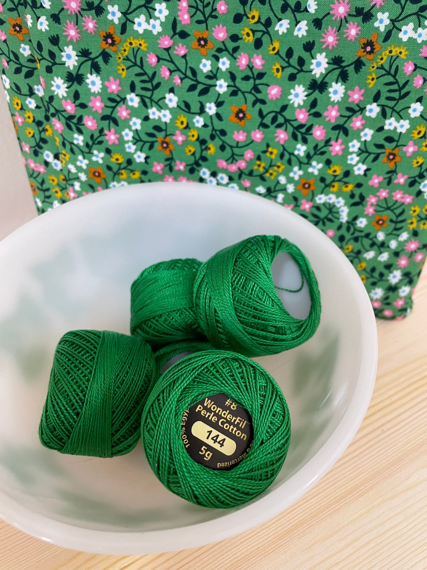 Wonderfil Perle 8 Thread - Emerald EZ144