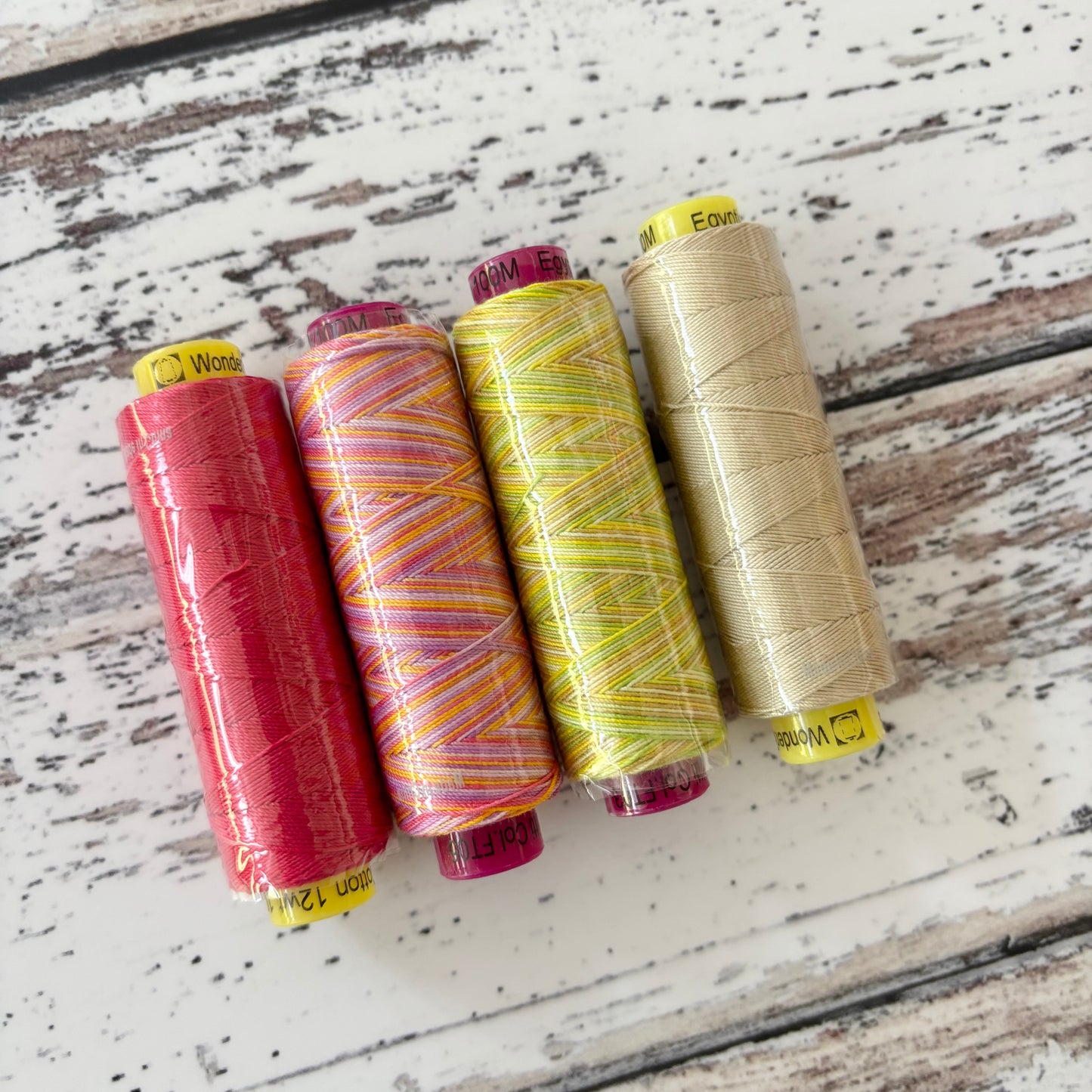 Wonderfil Spagetti - 12wt Egyptian Cotton Thread - Vanilla