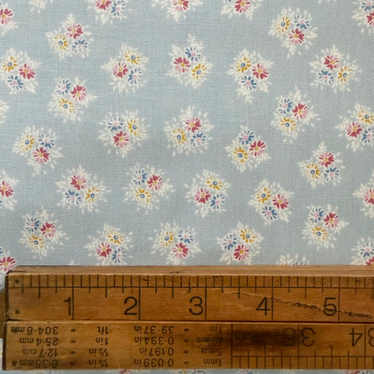 Petit Fleur Posy Blue  - by Makower Uk for Andover