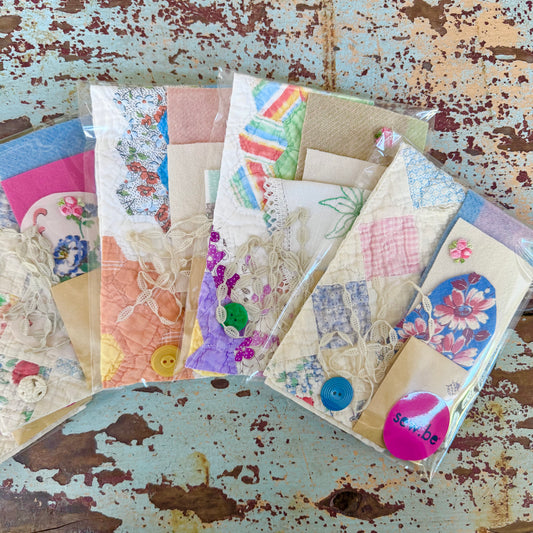Small Project - Tiny Travel Huswif (Kit and Pattern)