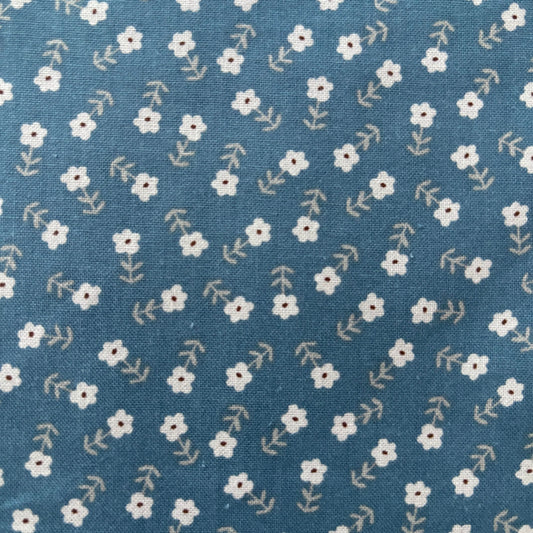 Cozy Bébé Flowers in Blue - Riley Blake