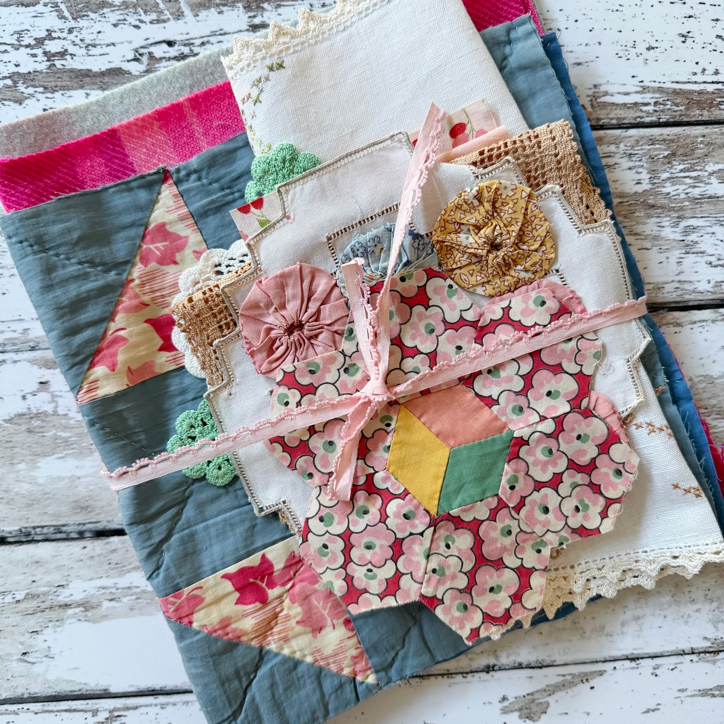 Vintage Needlebook Kit (D)