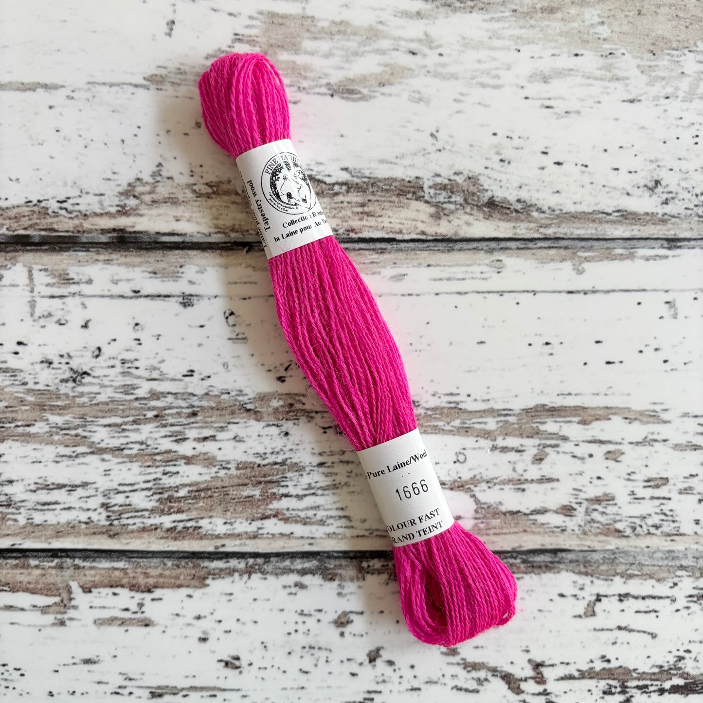 Au Ver A Soie Fine Wool D'Abusson - Hot Pink