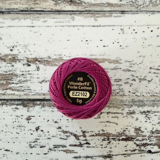 Wonderfil Perle 8 Thread - EZ2102 Urchin